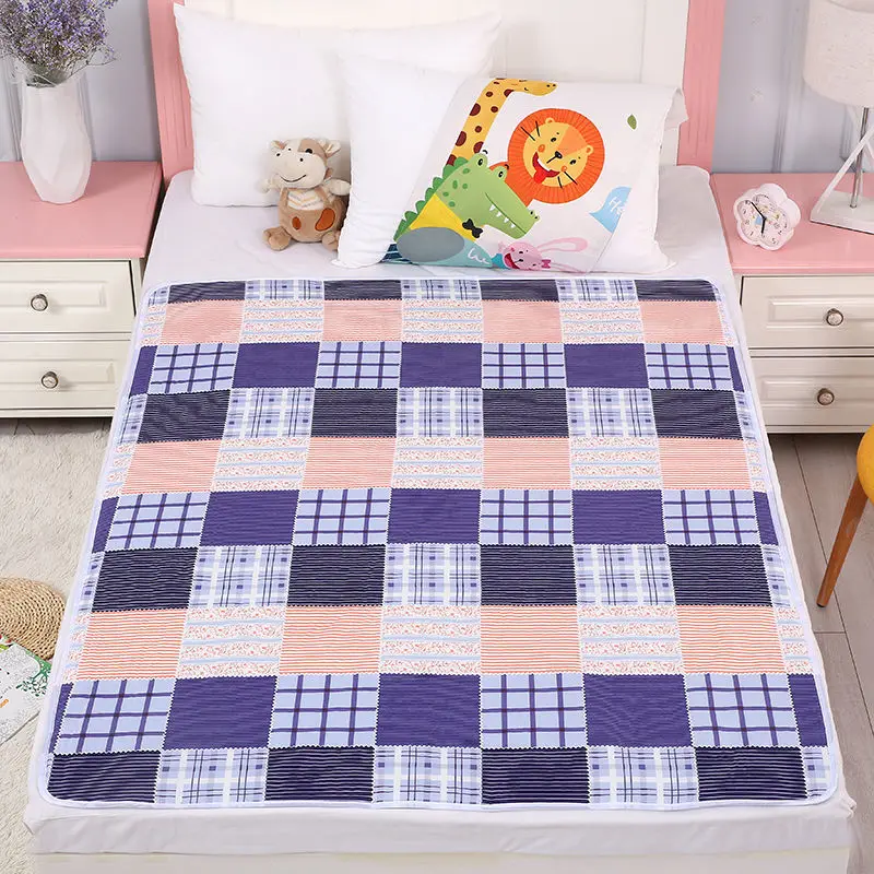 Matelas à langer imperméable pour bébé portable dessin animé