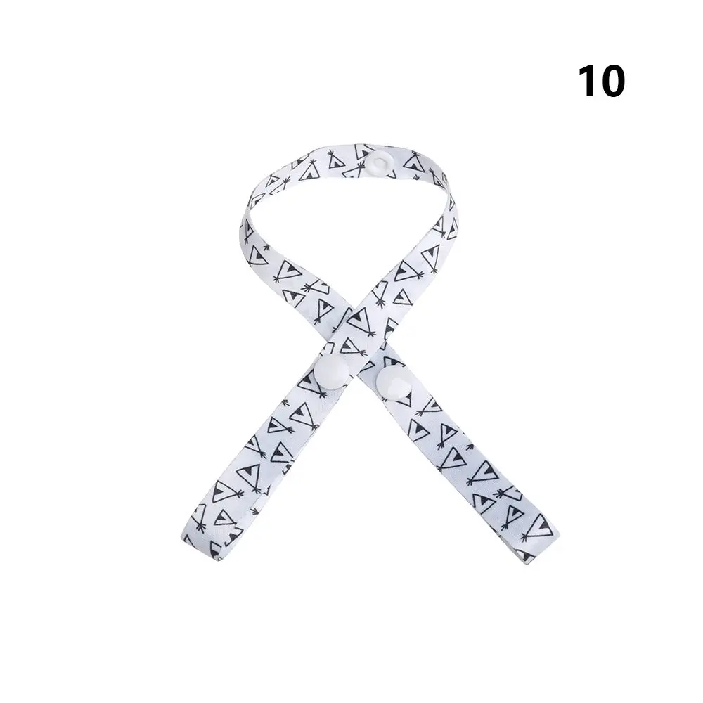 Accessoire poussette antichute design moderne collier style graphique