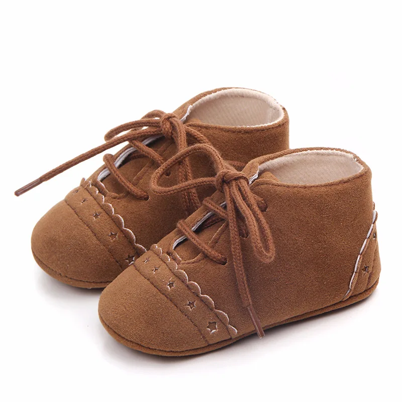 Bottines bébé en similicuir brun première marche confortable doux
