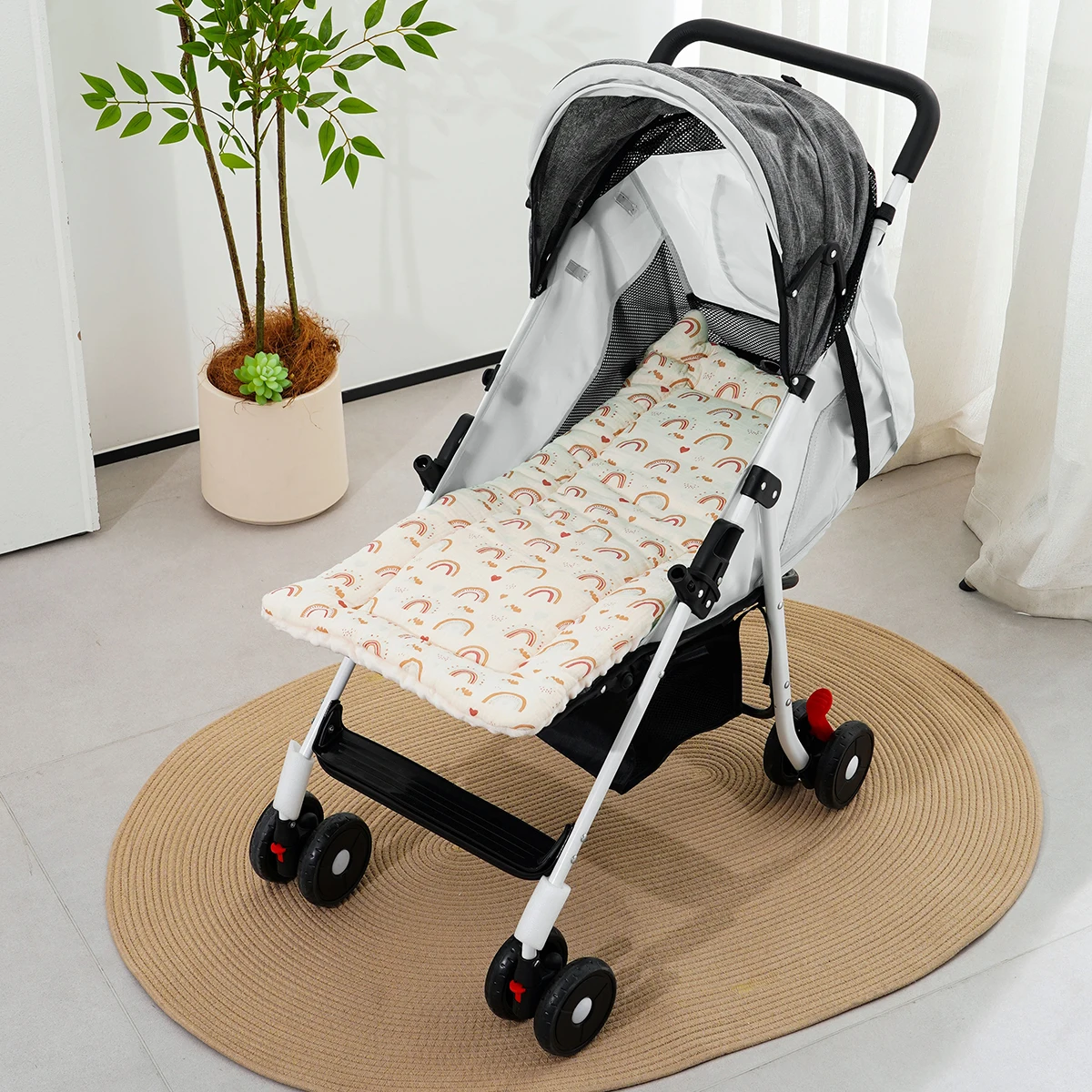 Poussette compacte bébé design moderne tissu polyester doux matelas