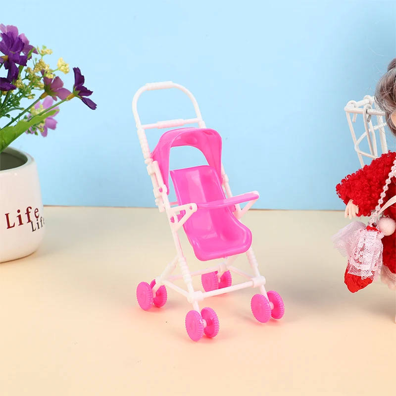 Poussette Miniature en Plastique pour Poupée Accessoire de Jouet en