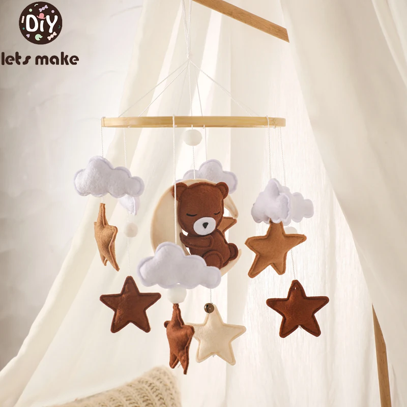Mobile bébé en bois et peluche décoration chambre bébé accessoires