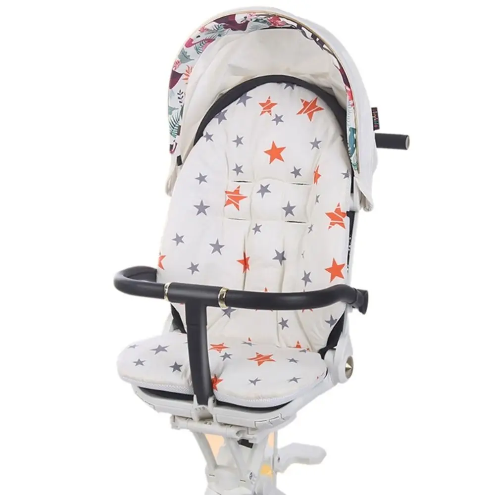 Chaise haute bébé avec canopy harnais de sécurité siège rembourré design moderne motifs étoilés protection sol