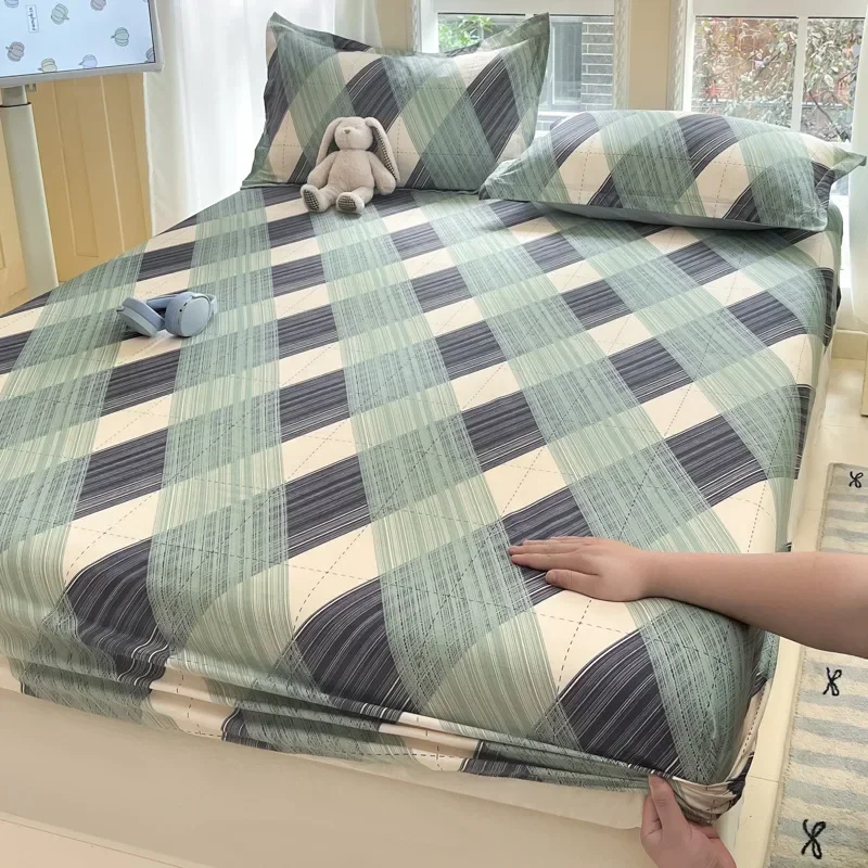 Draphousse bébé 100% coton motif carreaux vert bleu housse matelas antidérapant avec taies oreiller et peluche