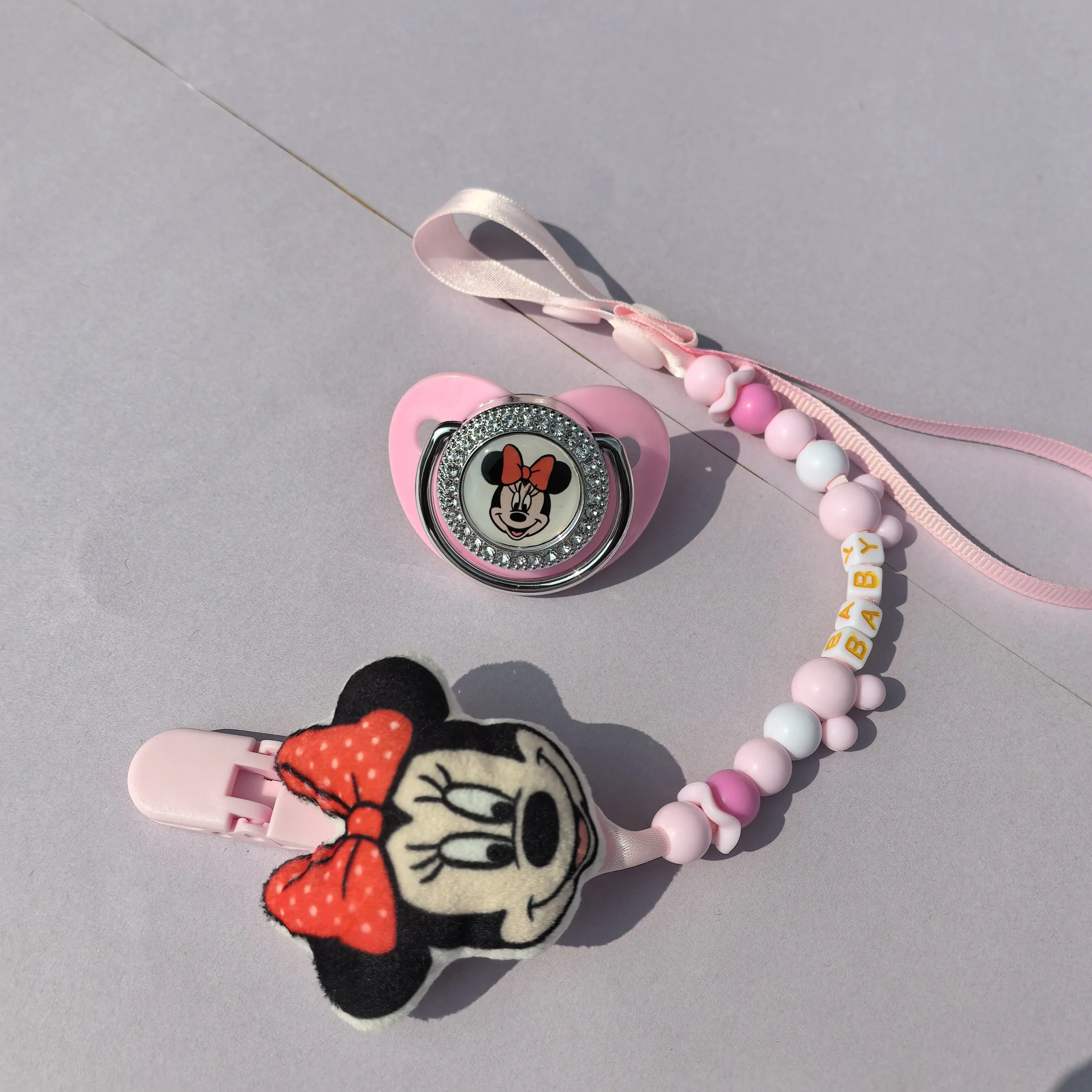 Tétine bébé personnalisée attachante Minnie Mouse silicone sans BPA