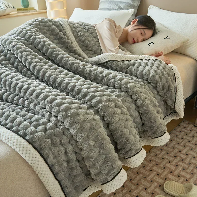 Couverture en peluche moelleuse pour adulte douce et confortable idéale