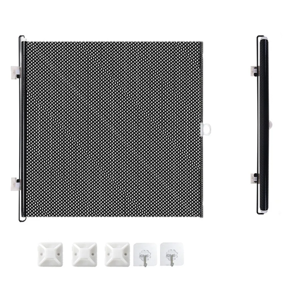 Barrière de sécurité pour bébé en métal et PVC universelle pliable fixations murales inclues style moderne dim